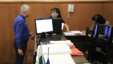 Четат присъдите за атентата в Сарафово