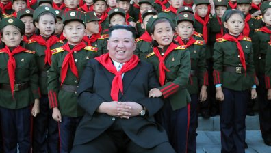Докъде ще стигне лудостта на Чен Ун? Очаква се КНДР да тества ново ядрено оръжие