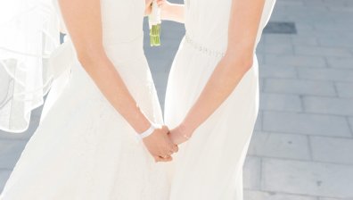 Данае и Алексия са първата женска гей двойка, сключила брак в Гърция