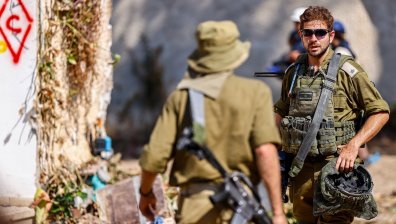 Експерт: "Хамас" складира свои ракети в училищата, манипулира учебниците и демонизира израелците