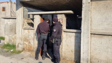 Спецоперация срещу купуването на гласове в Бургас: 10 задържани и разкрита нарколаборатория
