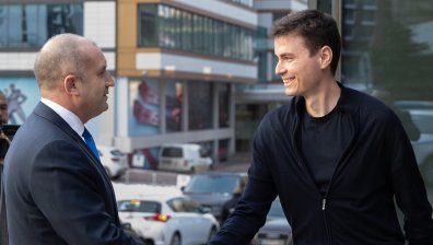 Радев подкрепи плановете за създаване на университет по космически науки и роботика