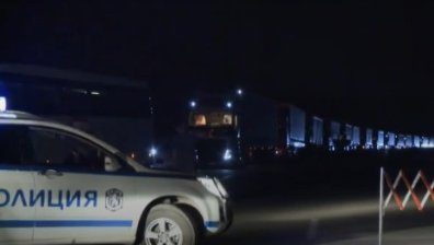 Вдигнаха блокадата на АМ "Марица", движението е възстановено