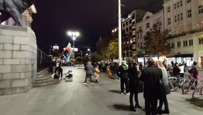 126 дни протести: Недоволство пред Съдебната палата