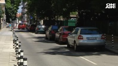 Въвеждат нова "червена зона" за паркиране в София