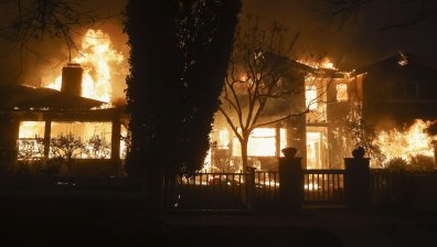 Извънредно положение за общественото здраве заради пожарите в Калифорния 