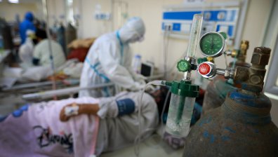 Здравеопазването в Япония колабира, не приемат тежко болни от Ковид-19