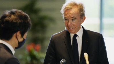 Арно, Мъск, Гейтс, Бъфет, Безос... Най-богатите хора в света и парите им