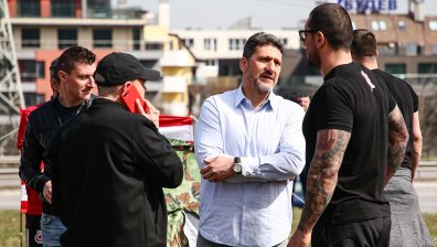 ЦСКА подава ръка на феновете, ръководството тръгва на срещи из страната