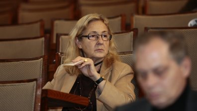 Епидемиолог: В топлото Ковид-19 ще отслабне, не са нужни строги мерки