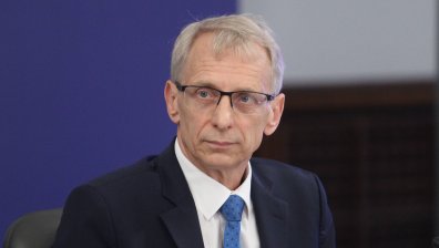Премиерът Денков: Кабинетът готви програма за справяне с домашното насилие