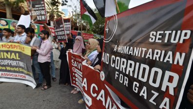 "Хамас" пусна ново видео с двама заложници