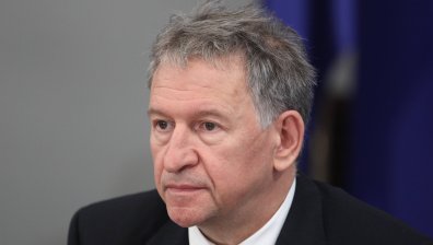 Кацаров: За младите ваксината е свобода да пътуваш, за възрастните е равносилна на живот