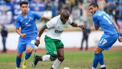 "Левски" с важна победа срещу "Вихрен" с 4:1 за Купата на България