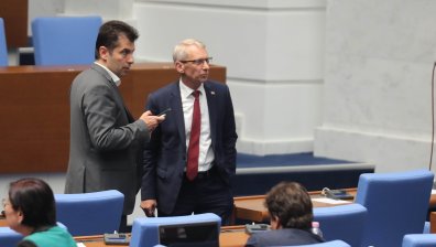 ПП-ДБ искат извънредно заседание на НС заради парите на лекарите и Сребреница