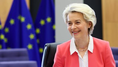 Европейската комисия приканва България да се забърза с внедряването на 5G в бизнеса