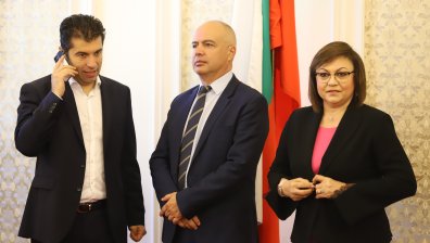 Нинова към "Продължаваме промяната": Очакваме предложение за премиер
