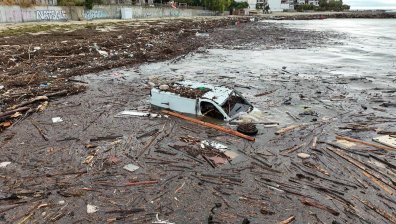 "Всеки, който е застроил, да го прибират": Депутатите търсят отговорност за наводненията (ВИДЕО)