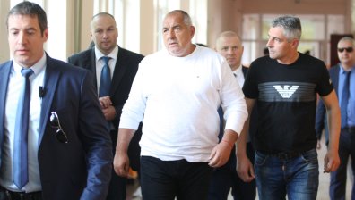 Борисов: Грабят ви страховито! В най-тежкото време избрахте най-некомпетентните