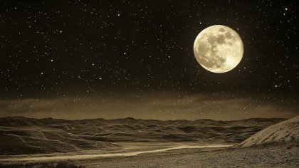 Невидимият враг на Луната – хиляди удари всяка година