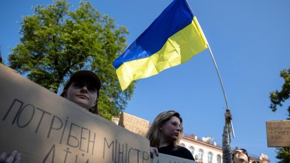 "Позор - най-голямата грешка на Зеленски": Уволнението на Федоров предизвика бунт в Украйна