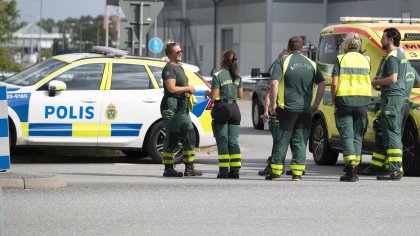 Нападател с меч нахлу в шведска гимназия и рани няколко души