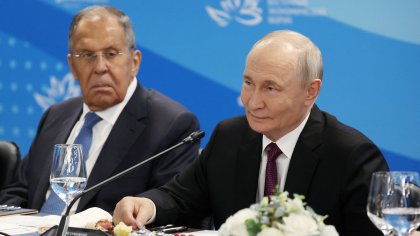 Лавров: Русия няма да спре ударите в Украйна по време на преговорите за мир