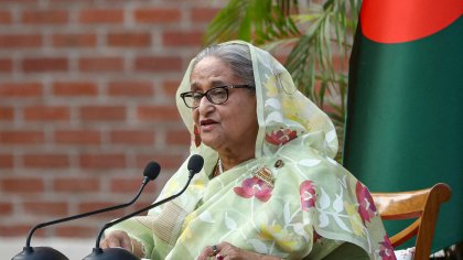 Осъдиха на смърт бившия премиер на Бангладеш