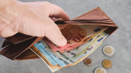 400 евро годишна добавка за пенсионерите в Гърция от 2026 г.