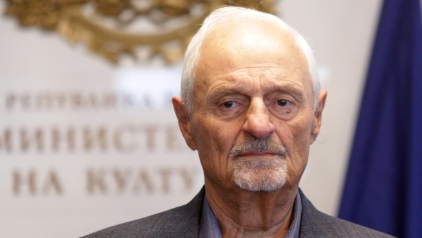 Почина режисьорът с български корени Тед Кочев