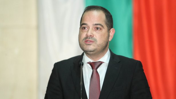 Мигрантите безчинстват? На границата никога не е било по-спокойно, увери шефът на МВР
