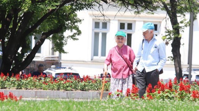 Започва изплащането на януарските пенсии и добавките към тях В
