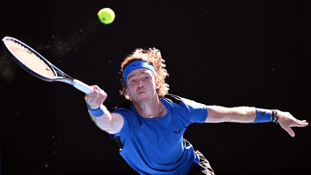 Руснакът Андрей Рубльов спечели същински 5 сетов трилър срещу 19 годишния Холгер