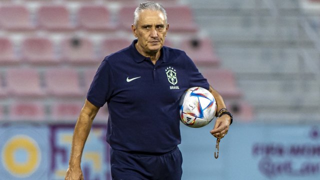 Селекционерът на националния отбор на Бразилия по футбол Тите критикува