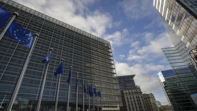 Европейската комисия представи третия годишен Доклад за върховенството на закона