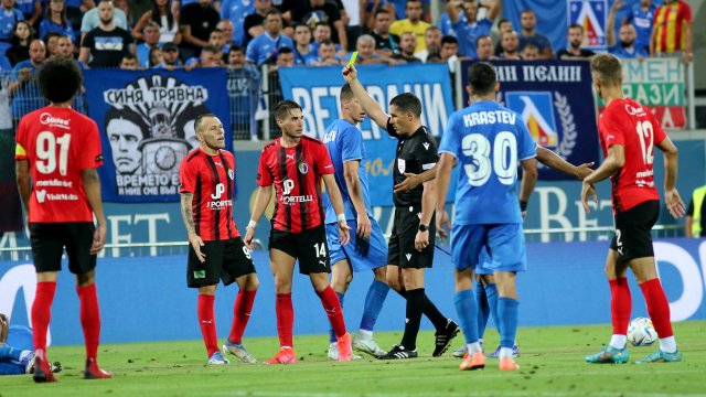 Ръководството на Левски пусна жалба до УЕФА с искане за