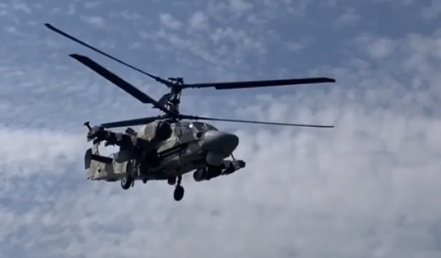 Русия се похвали с отличното представяне на хеликоптерите Ка 52 Алигатор