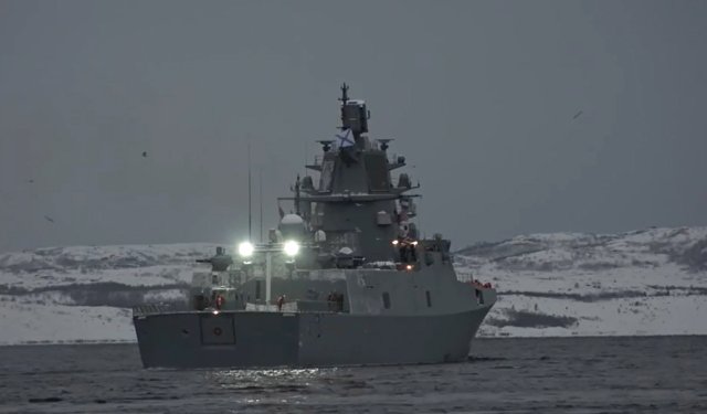 Руската фрегата Адмирал Горшков, въоръжена с хиперзвукови ракети Циркон, ще
