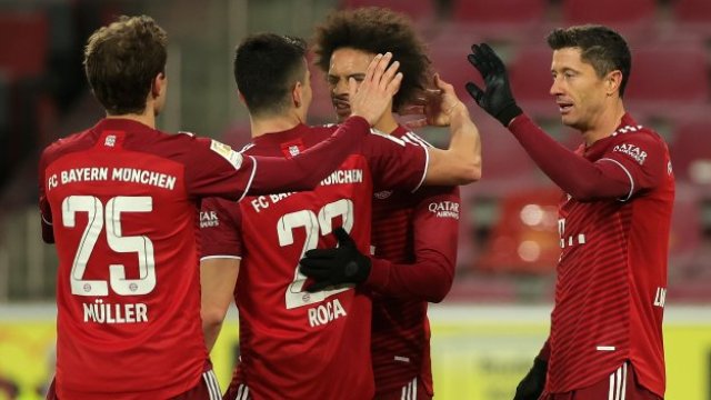 Байерн Мюнхен подчини Кьолн с 4 0 като гост в мач
