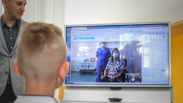 За дистанционни изследвания има един куфар с апаратура която е