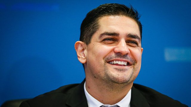 Министърът на младежта и спорта Радостин Василев отне лиценза на Сдружението