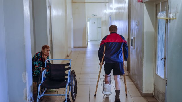 Най малко 14 души са загинали при украински обстрел на болница