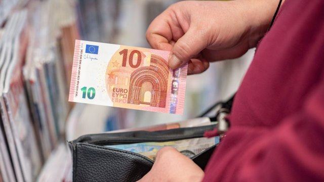 Хърватия приключи успешно преминаването към еврото. 14-дневният период на двойно
