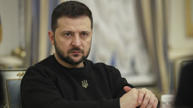 Украинският президент Володимир Зеленски подписа указ за лишаване от гражданство