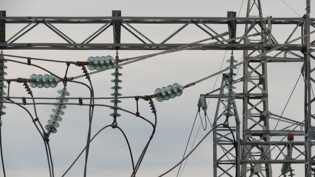 Милиони британски домакинства ще бъдат помолени да намалят потреблението на