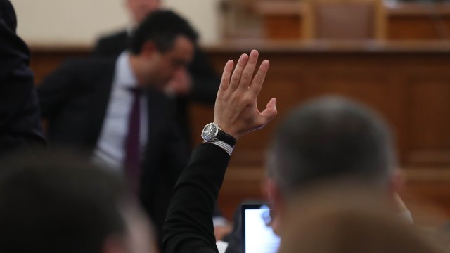 Народните представители приеха на първо четене промени в Кодекса за