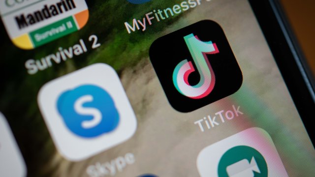 Kитайската услуга за кратки видеа TikTok тества начини за оценяване