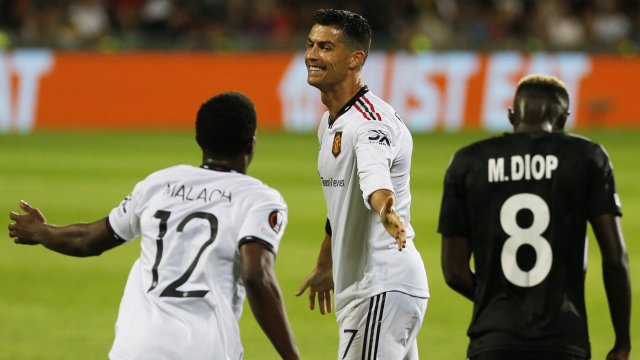 Кристиано Роналдо се отпуши а Манчестър Юнайтед се върна към