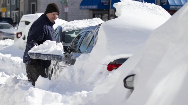 Мощна буря ще връхлети в дните преди Коледа Съединените щати