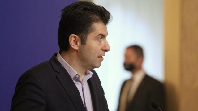 Премиерът Кирил Петков поздрави мюсюлманите по случай настъпването на свещения